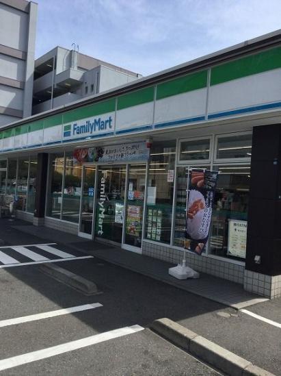 グレイスプラザ鶴見-10-コンビニ