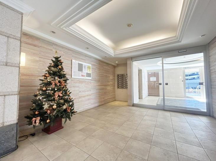 ミオカステーロ青葉台-4-エントランス