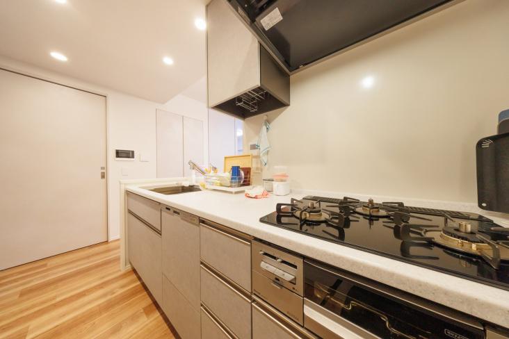 プライム横浜岸谷-5-キッチン