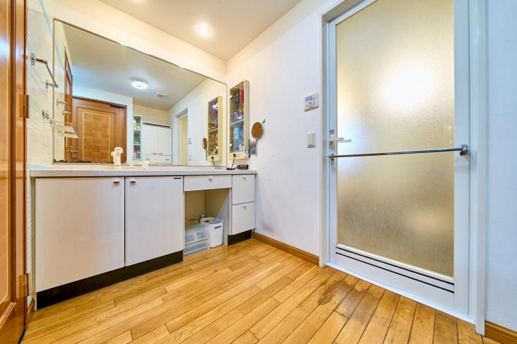 コンアルマーディオ横濱鶴見-9-洗面