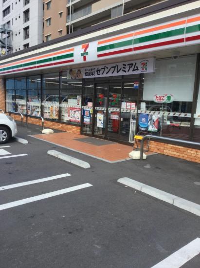 ニックハイム鶴見第５-11-コンビニ