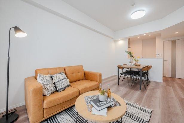 リブゼディライトステージ-2-リビング