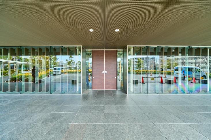 リヴァリエ　B棟-13-エントランス