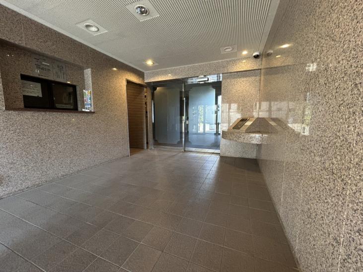 キャッスルマンション百合ヶ丘-6-エントランス