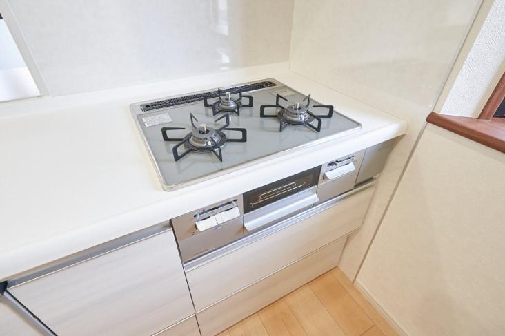 ドラゴンマンション浦和常盤公園参番館-14-キッチン