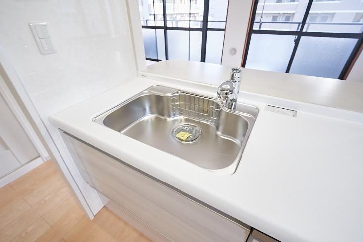 ドラゴンマンション浦和常盤公園参番館-15-キッチン