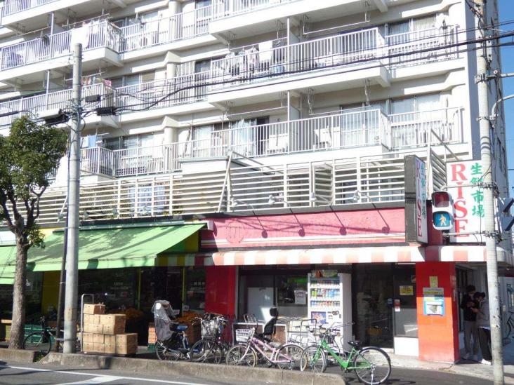 グリーンコーポ川口　Ａ棟-41-スーパー