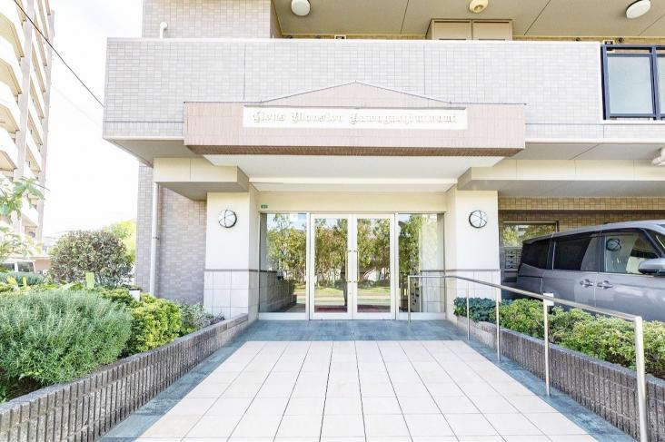 ライオンズマンション川口南-20-エントランス