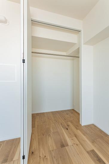 コープ野村南浦和６１-13-収納