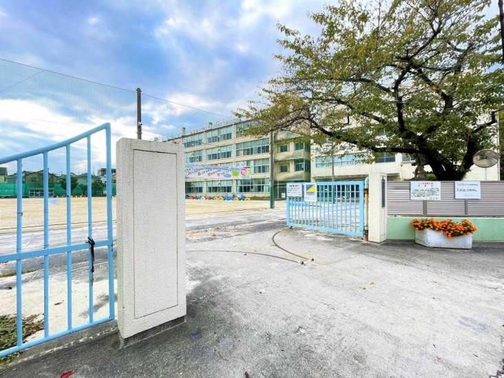 フォルスコート川口上青木-33-小学校