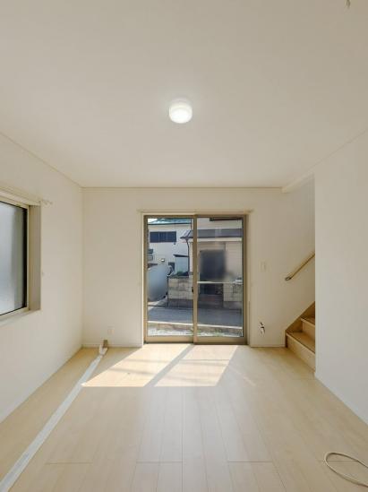 川口市桜町六丁目戸建-9-リビング