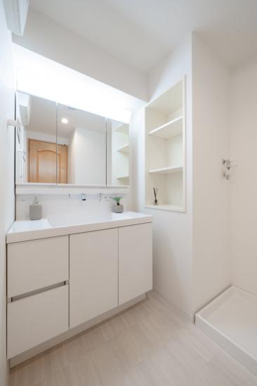 ローヤルシティ浦和岸町-8-洗面