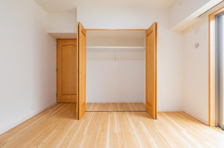 ローヤルシティ浦和岸町-14-収納