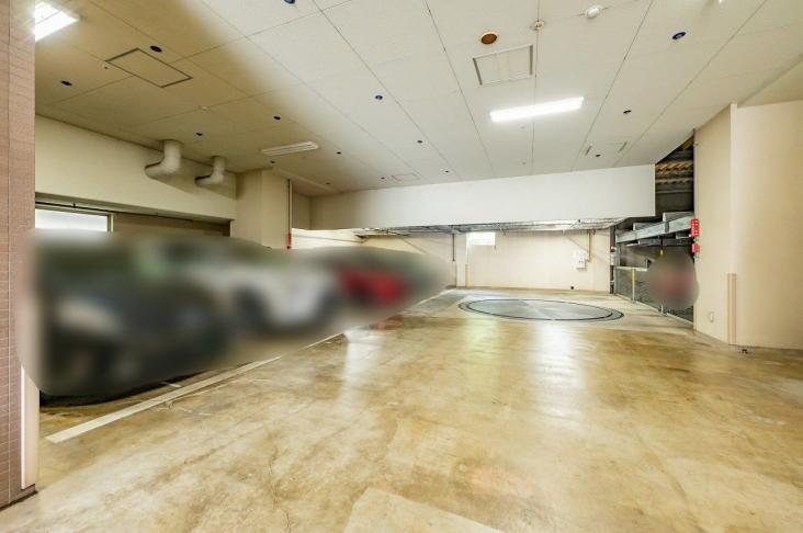 ローヤルシティ浦和岸町-24-駐車場