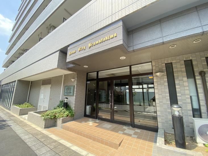 ライオンズシティ浦和常盤-2-エントランス