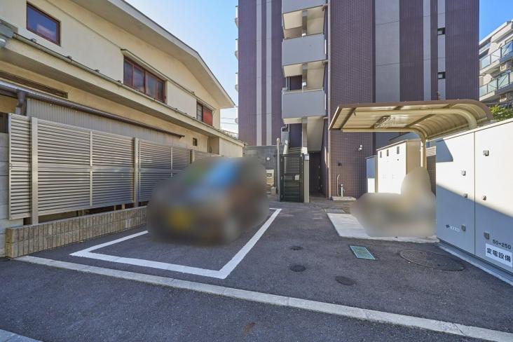 ウィルレーナ浦和常盤-17-駐車場