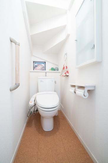 蕨市塚越七丁目中古戸建-15-トイレ