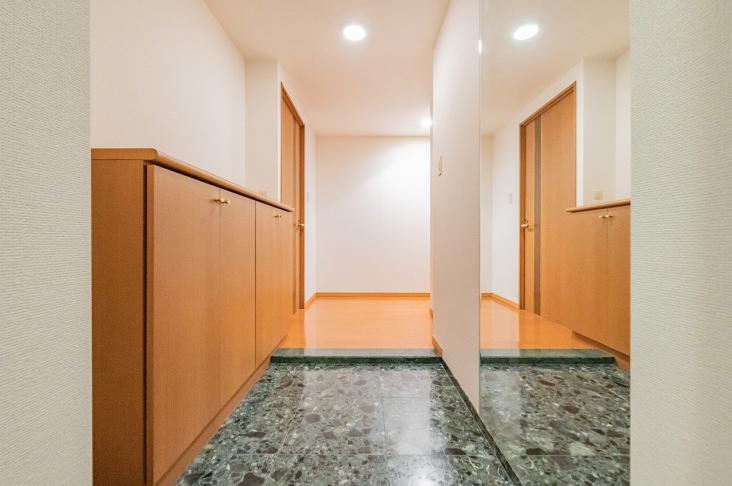 グランデュオ南街区-11-玄関