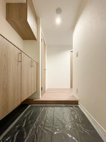 エルザタワー５５-23-玄関