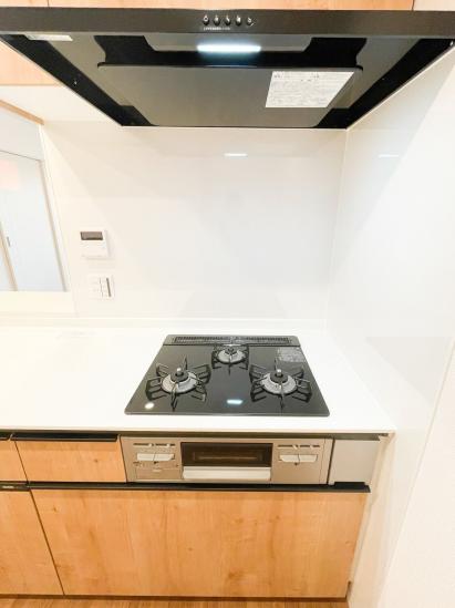 ルネ蕨ガーデンシティ-16-キッチン