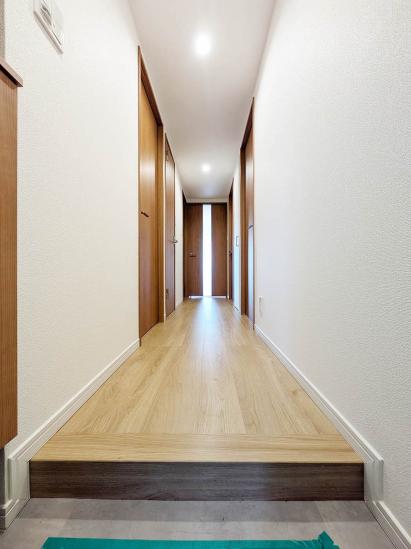 レーベンハイム戸田公園アクアシティ-24-玄関