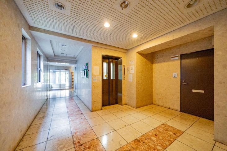 モンシャトー川口-19-エントランス