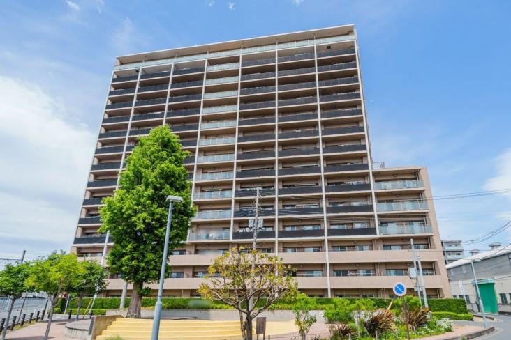 川口ティーブルー-2-外観