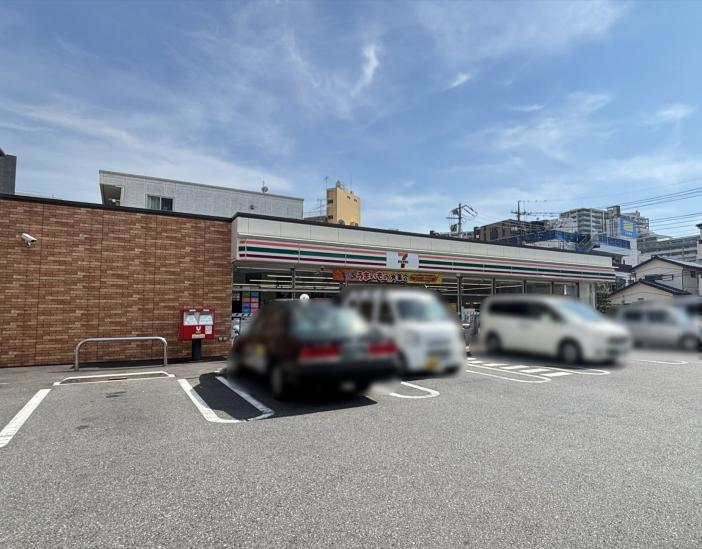 川口ティーブルー-15-コンビニ