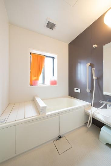 川口市朝日一丁目中古戸建-11-バス