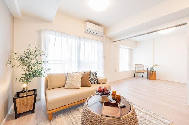 ライオンズガーデン西川口-3-リビング