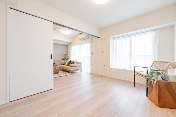 ライオンズガーデン西川口-5-室内