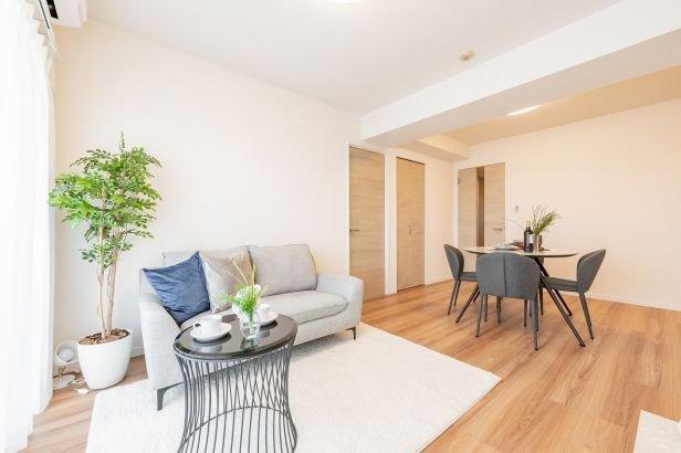 ライオンズマンション武蔵浦和ガーデン-2-リビング