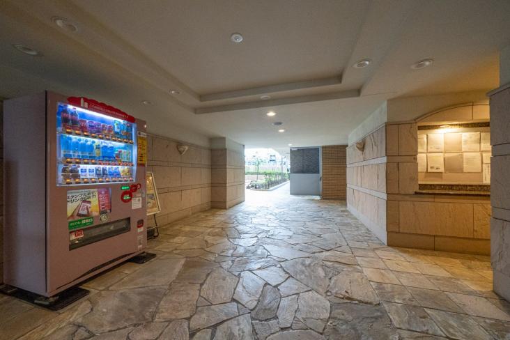 コスモステージ戸田公園-17-エントランス