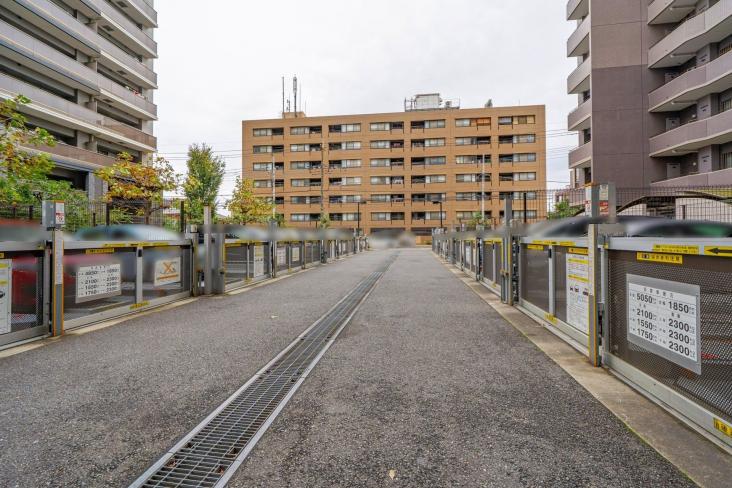 フロントシティ与野-8-駐車場