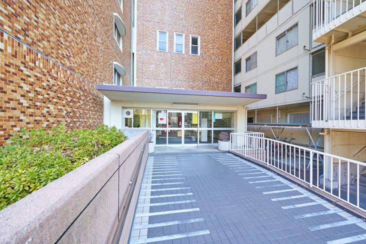 浦和白幡東高層住宅　１号棟-5-エントランス