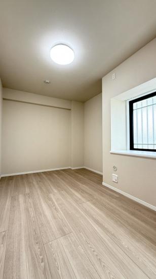 ネオハイツ戸田公園ガーデンタウン-3-室内