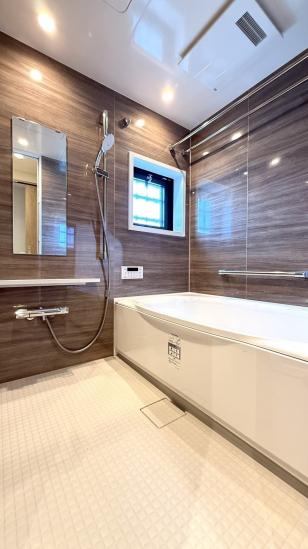 ネオハイツ戸田公園ガーデンタウン-8-バス