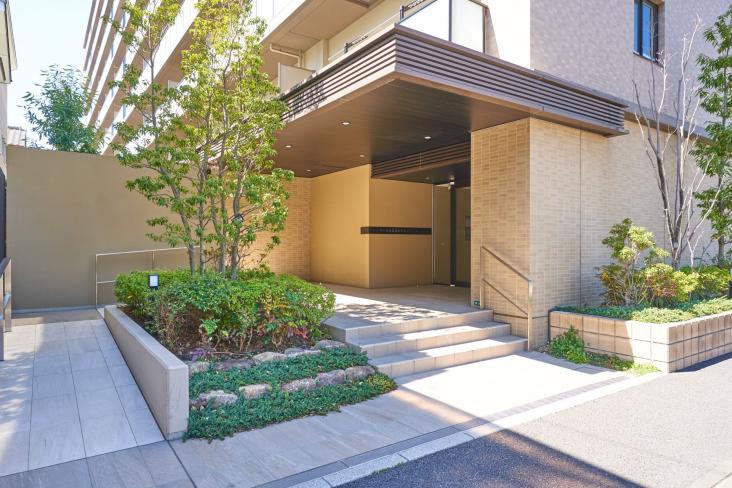 リビオ武蔵浦和ザ・レジデンス-2-エントランス