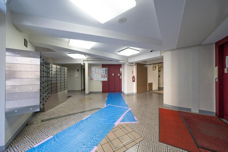 西川口ファミリーマンション-7-エントランス