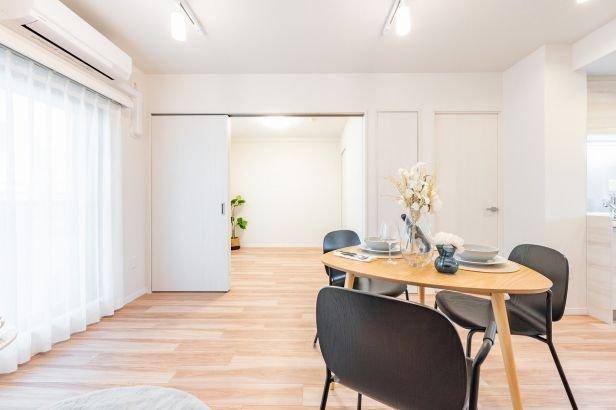 ライフピア与野ステーションサイド-3-リビング