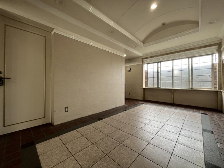 ライフピア与野ステーションサイド-27-エントランス