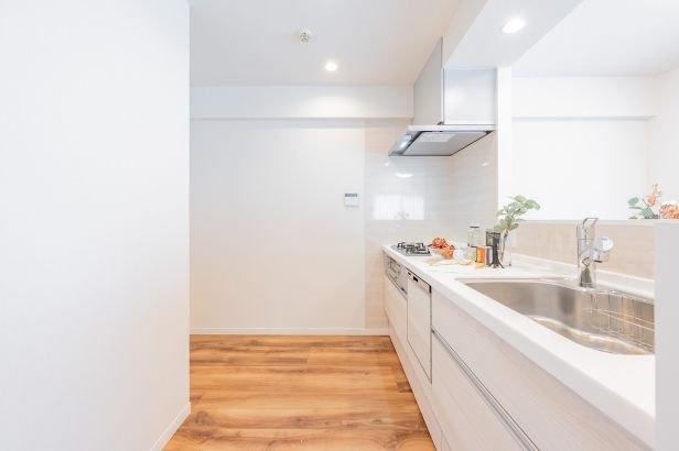 ライオンズマンション南浦和第2-8-キッチン