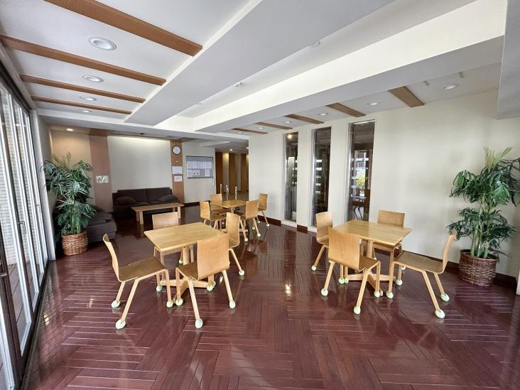 ローレルコート川口-2-ロビー