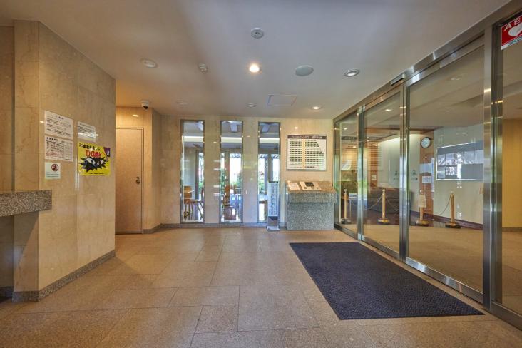 ローレルコート川口-5-エントランス