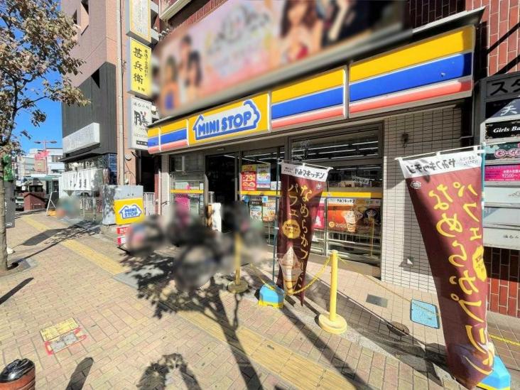 メゾン常盤-10-コンビニ