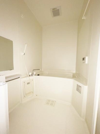 ハイネス川口-6-バス