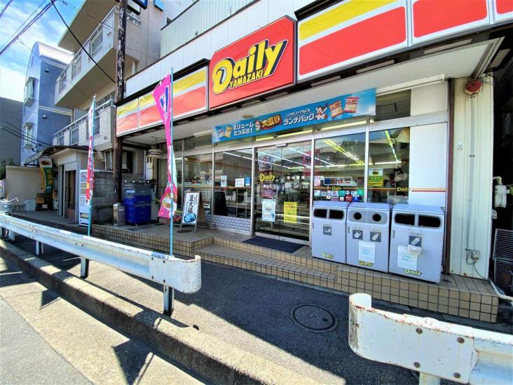 エステ・スクエア蕨-24-コンビニ