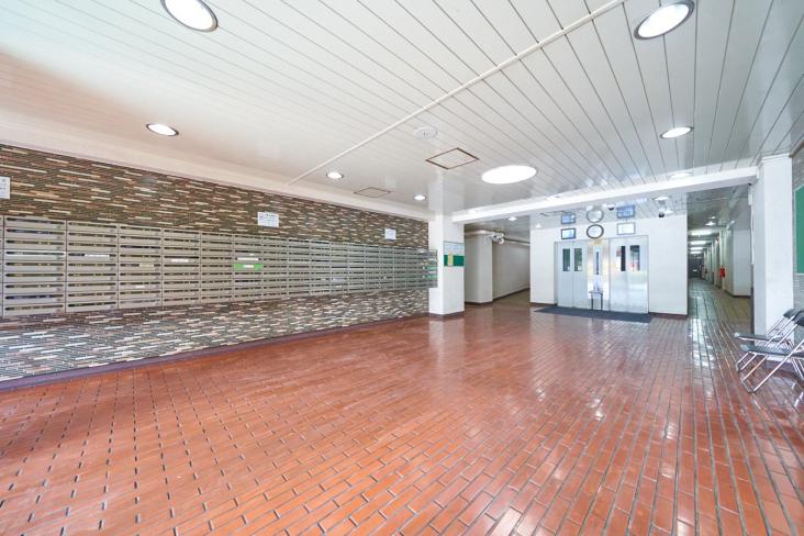 ウインザーハイム西川口-4-エントランス