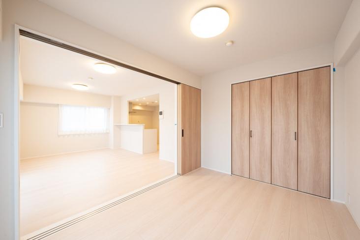 ソフィア東川口-4-洋室