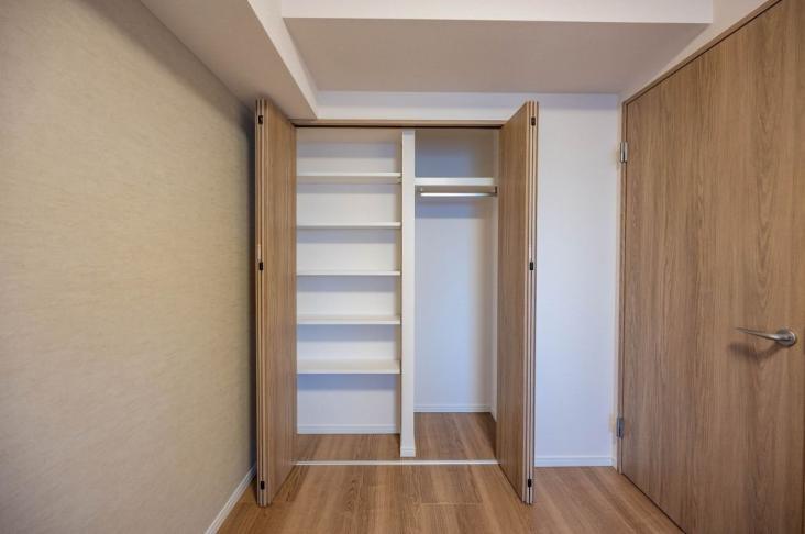 ライオンズマンション川口ブリーズコート-9-収納